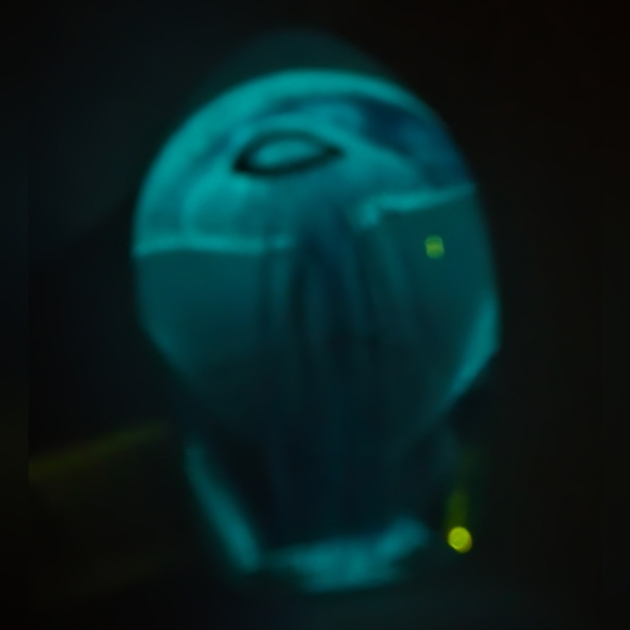 🕳️ Hand Blown Blue Jelly Fish Paperweight Art Piece (solid glass) - Picture 3 of 10